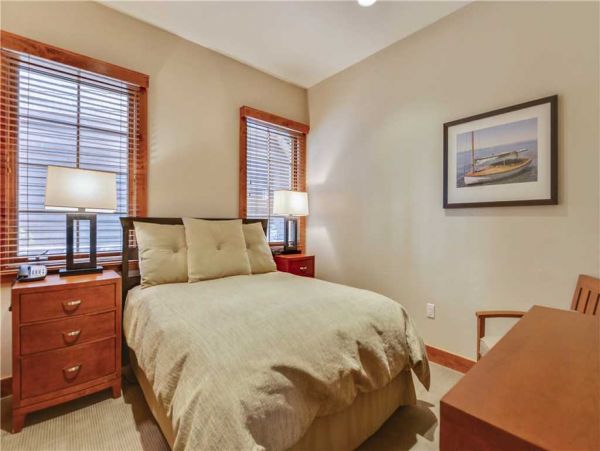Lake Tahoe South Shore Home 990702