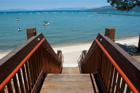 Lake Tahoe South Shore Home 990702