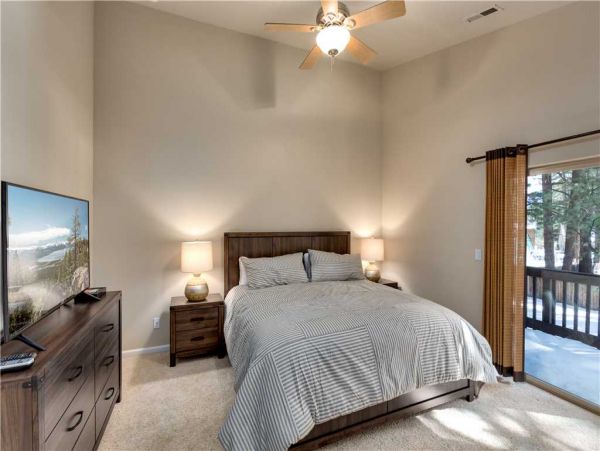 Lake Tahoe South Shore Home 990704