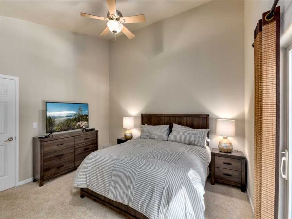 Lake Tahoe South Shore Home 990704