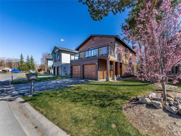 Lake Tahoe South Shore Home 990705
