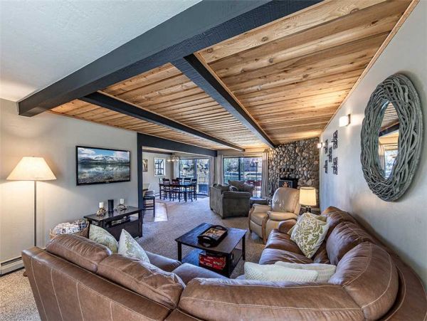 Lake Tahoe South Shore Home 990705