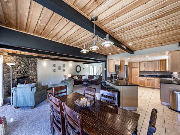 Lake Tahoe South Shore Home 990705
