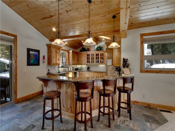 Lake Tahoe South Shore Home 990706