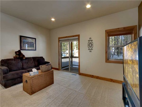 Lake Tahoe South Shore Home 990706