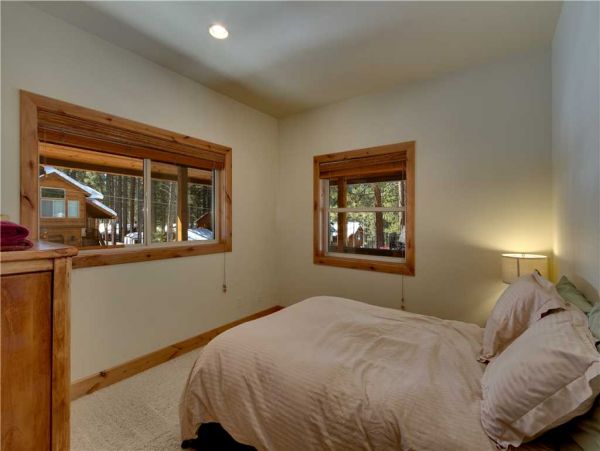 Lake Tahoe South Shore Home 990706