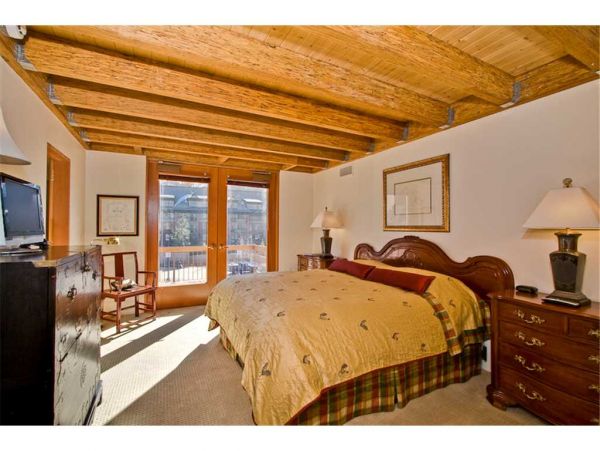 Lake Tahoe South Shore Home 990707