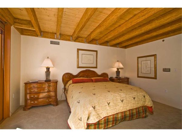 Lake Tahoe South Shore Home 990707