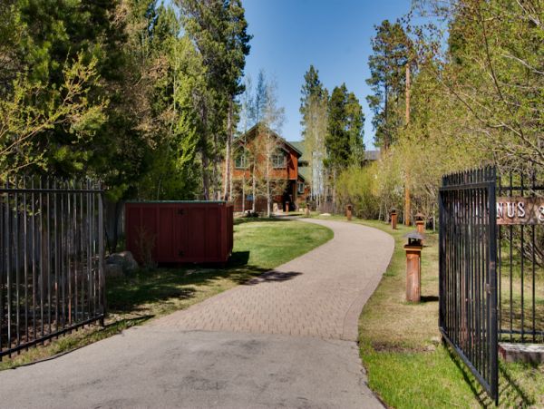 Lake Tahoe South Shore Home 990708