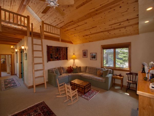Lake Tahoe South Shore Home 990708