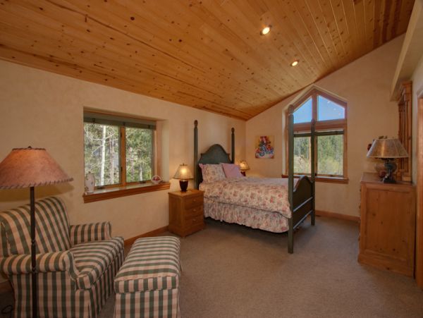 Lake Tahoe South Shore Home 990708
