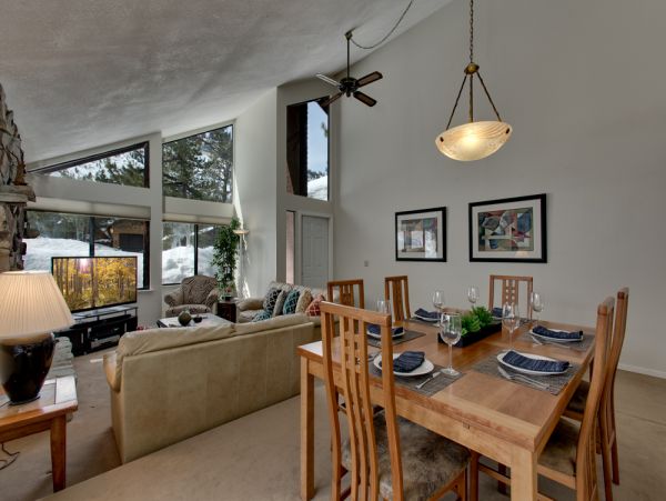 Lake Tahoe South Shore Home 990709