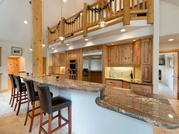 Lake Tahoe South Shore Home 990710