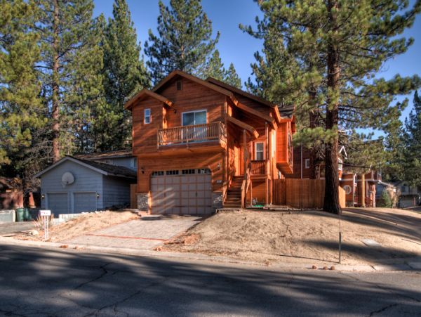 Lake Tahoe South Shore Home 990711