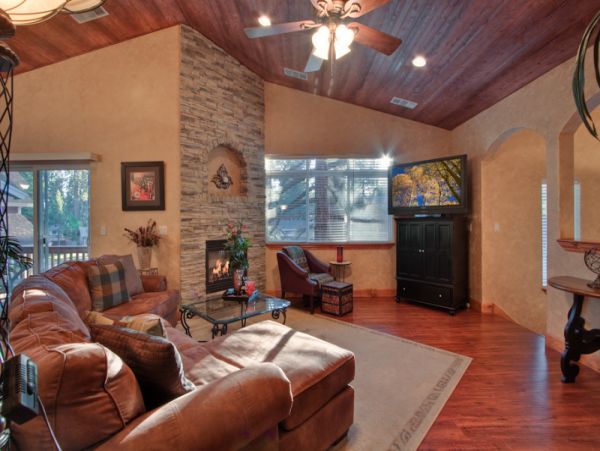 Lake Tahoe South Shore Home 990711