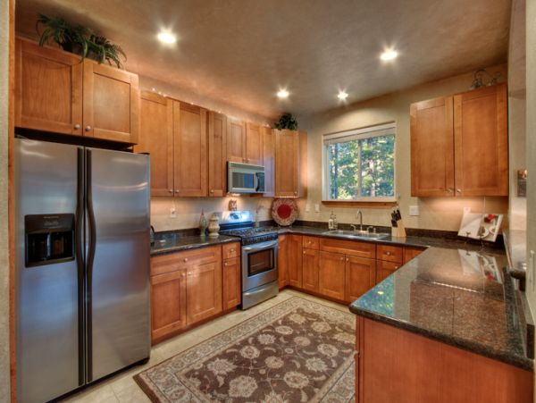 Lake Tahoe South Shore Home 990711