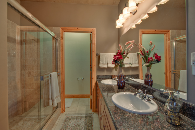 Lake Tahoe South Shore Home 990711