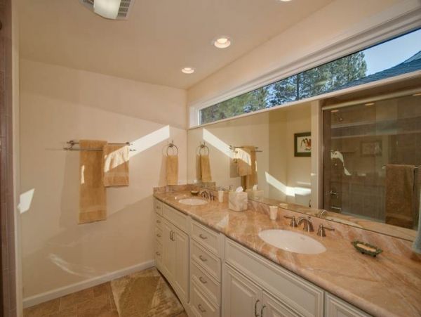 Lake Tahoe South Shore Home 990712