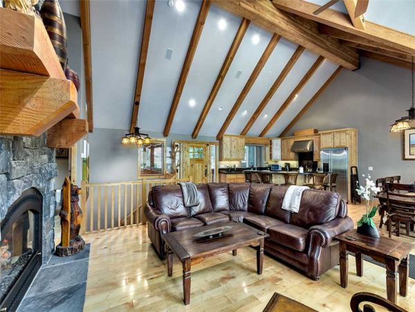 Lake Tahoe South Shore Home 990713
