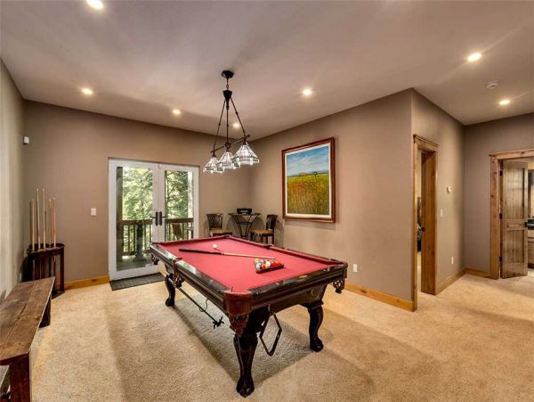 Lake Tahoe South Shore Home 990713