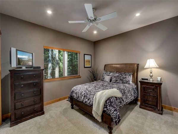 Lake Tahoe South Shore Home 990713