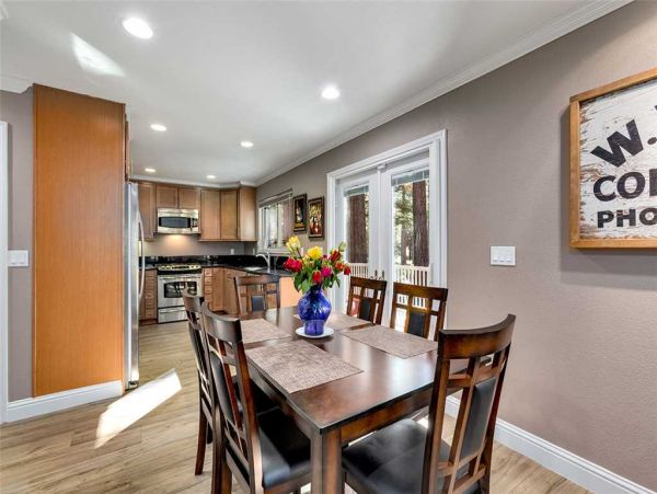 Lake Tahoe South Shore Home 990714