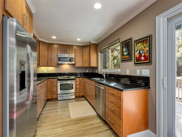 Lake Tahoe South Shore Home 990714