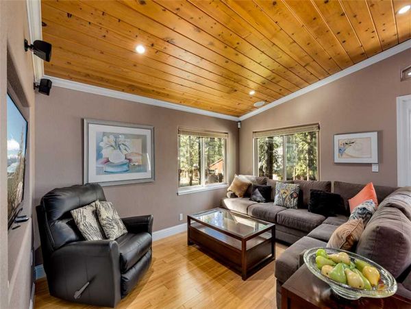 Lake Tahoe South Shore Home 990714