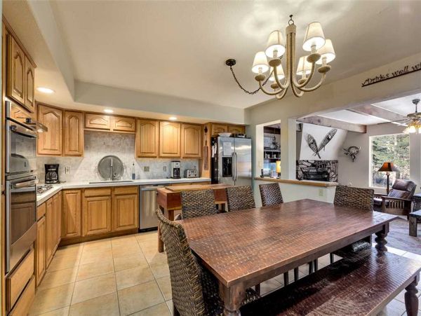 Lake Tahoe South Shore Home 990715