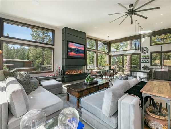 Lake Tahoe South Shore Home 990716