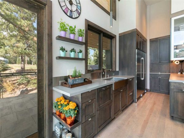 Lake Tahoe South Shore Home 990716