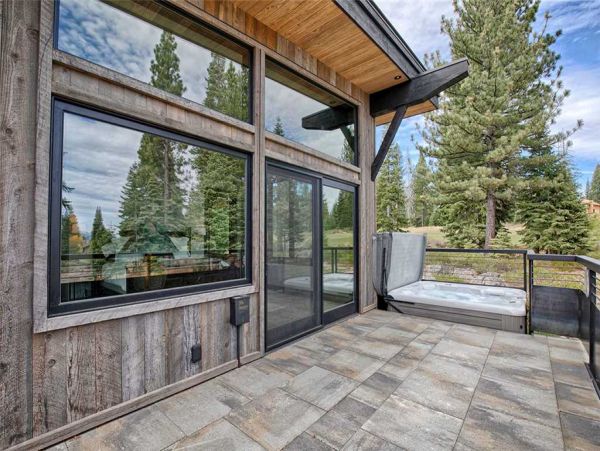 Lake Tahoe South Shore Home 990716