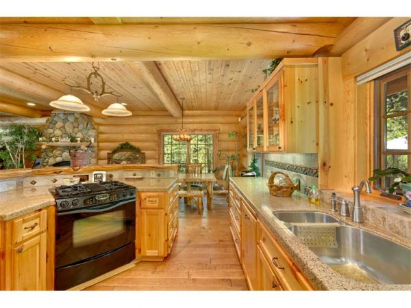 Lake Tahoe South Shore Home 990717