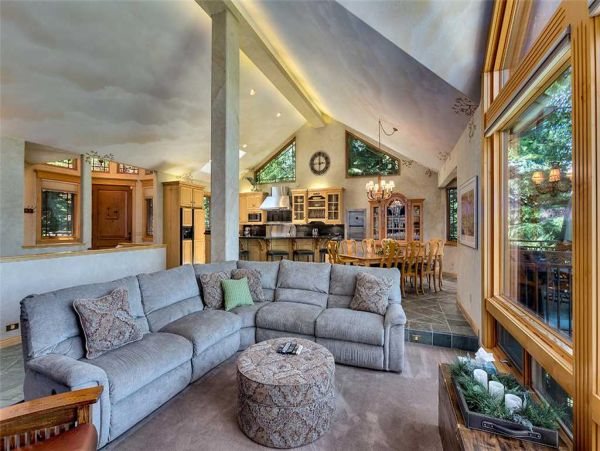Lake Tahoe South Shore Home 990719