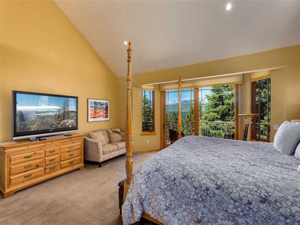 Lake Tahoe South Shore Home 990719