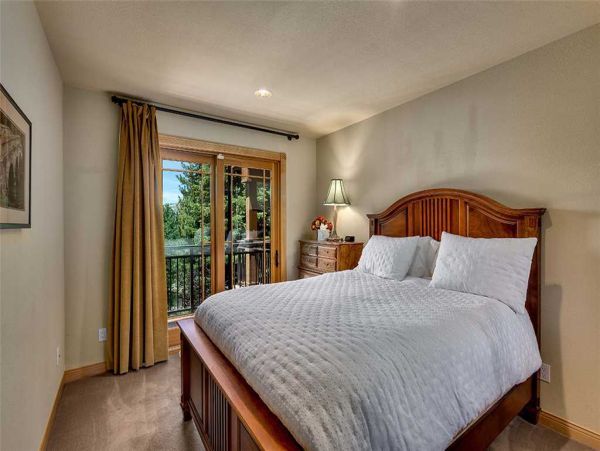 Lake Tahoe South Shore Home 990719