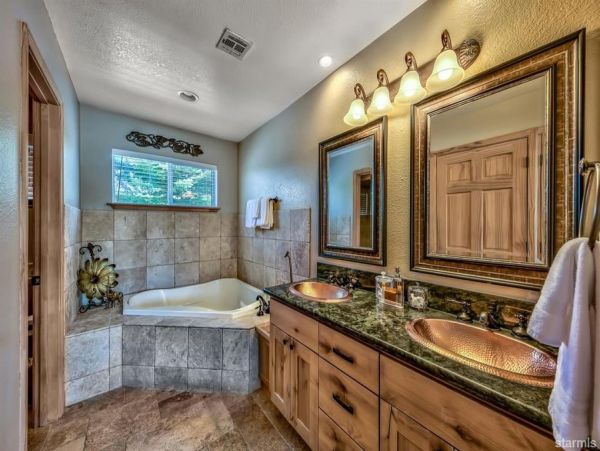 Lake Tahoe South Shore Home 990720