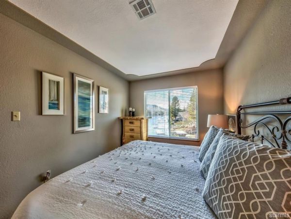 Lake Tahoe South Shore Home 990720