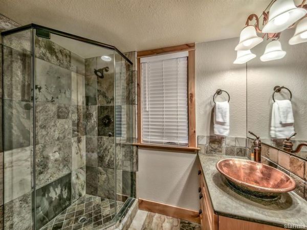 Lake Tahoe South Shore Home 990720