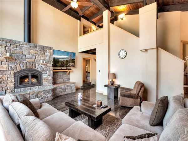 Lake Tahoe South Shore Home 990721