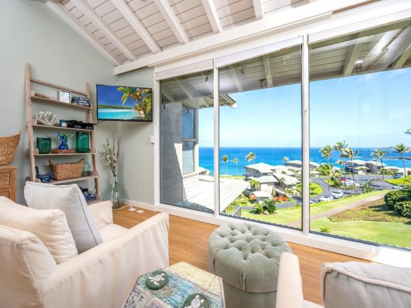 Ocean View One Bedroom Rental Condo in Kapalua Walk To Beach