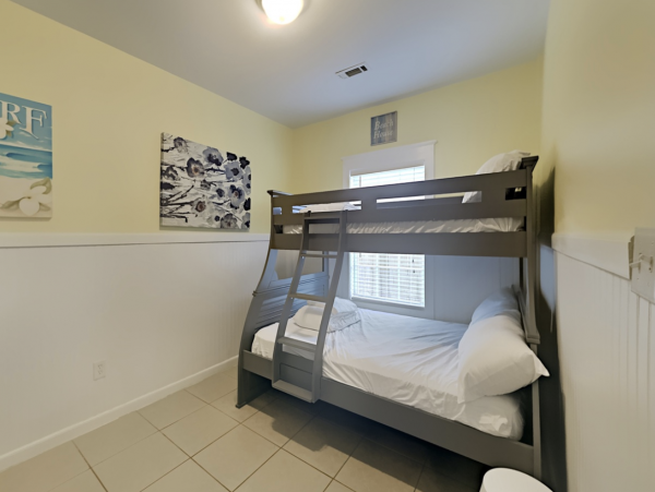 Five Bedroom Pool Home Walk to Beach in Miramar