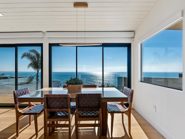 Lovely Malibu Three Bedroom Vacation Accommodation