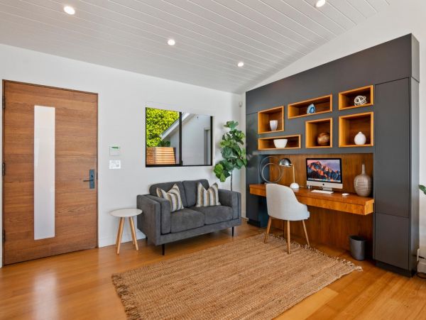 Lovely Malibu Three Bedroom Vacation Accommodation