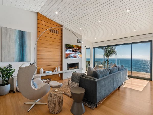 Lovely Malibu Three Bedroom Vacation Accommodation