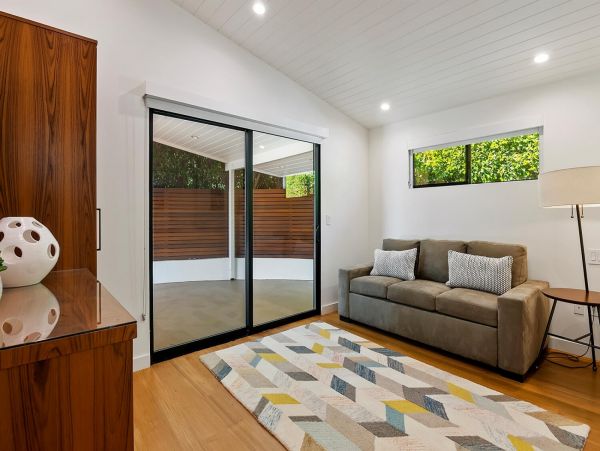 Lovely Malibu Three Bedroom Vacation Accommodation