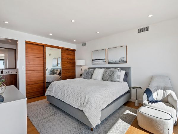 Lovely Malibu Three Bedroom Vacation Accommodation