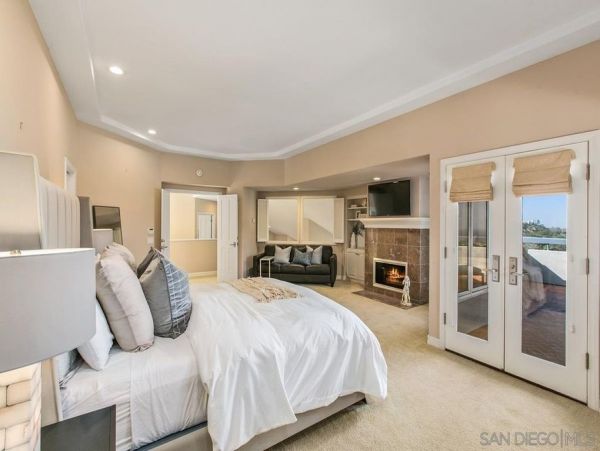 Beautiful La Jolla Mansion