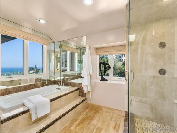 Beautiful La Jolla Mansion