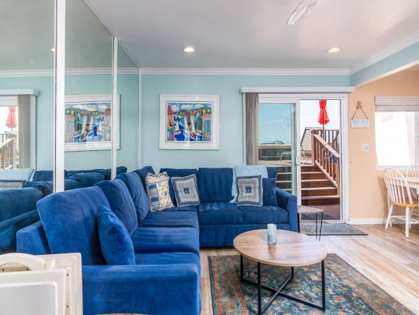 Santa Barbara County Condo 990766
